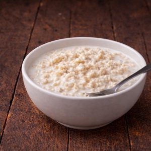 Каша овсяная молочная