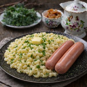 Пюре, гречка,макароны, рис + 2 сосиски