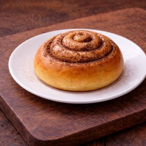 Булочка с корицей